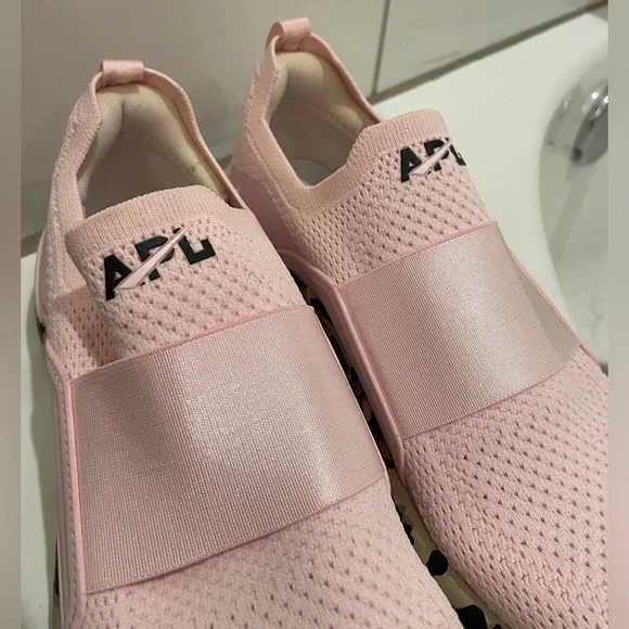 NEW APL Techloom Bliss Pink & Leopard Slip-On Sneakers - Picture 5 of 9